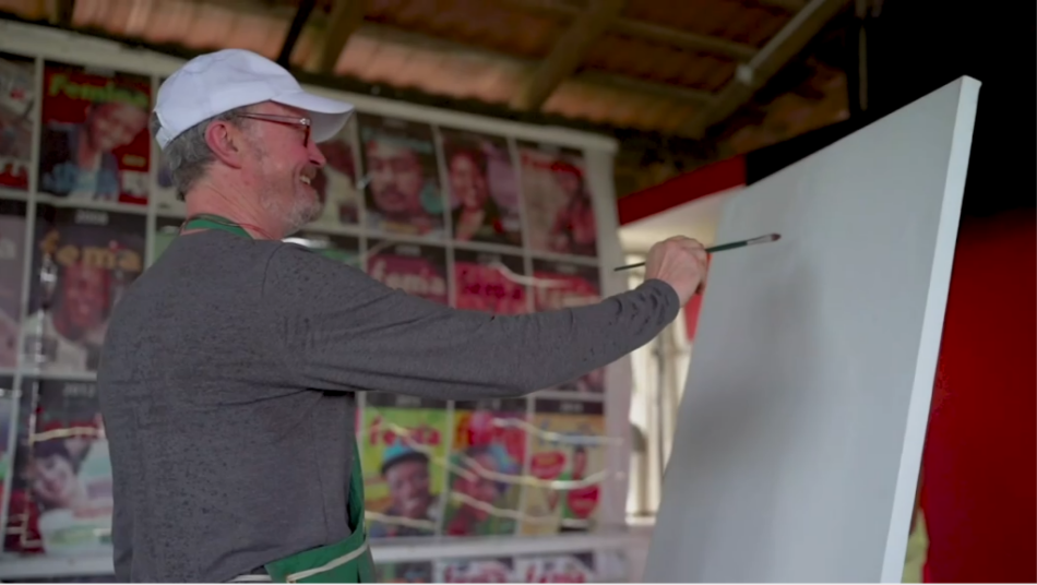 Irish artist Mick O'Dea painting