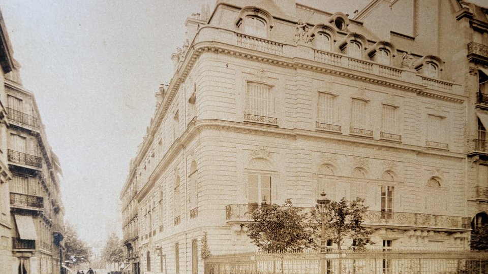 archive image of the stairs Irish Embassy in Paris