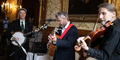 Musicians playing traditional Irish music