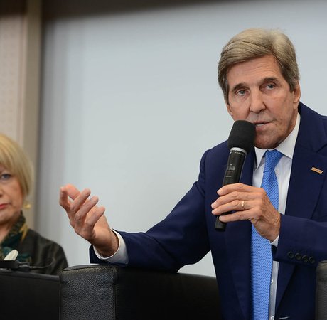 SCE Secretary General Helga Schmid and former US Special Presidential Envoy for Climate John Kerry at the 2023 OSCE High-Level Conference on Climate Change