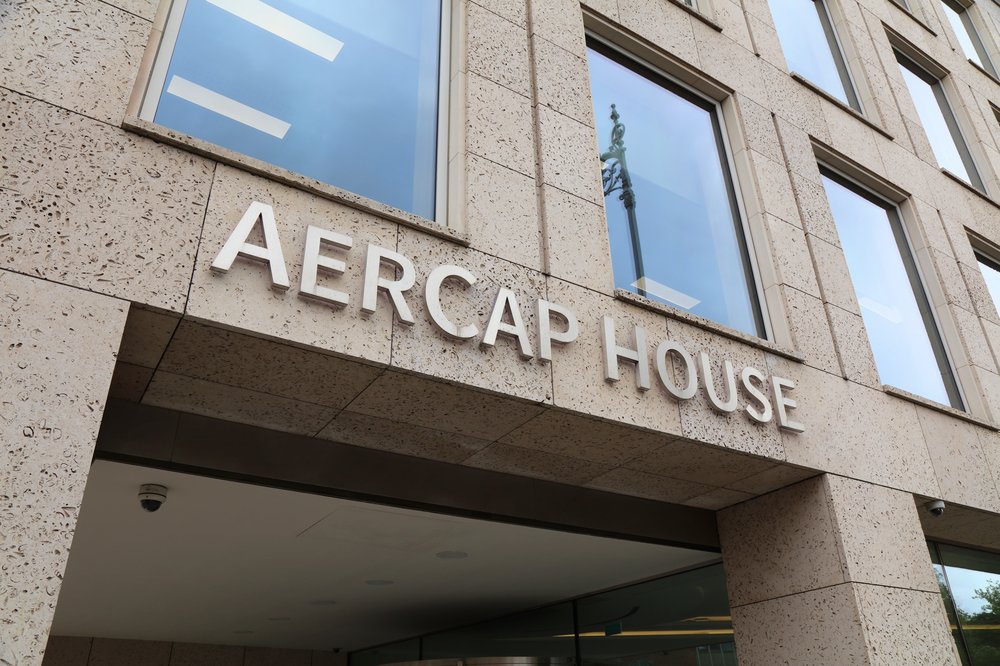 Sign on building reading 'Aercap House'
