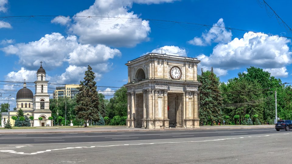 Stefan cel Mare Boulevard in Chisinau, Moldova
