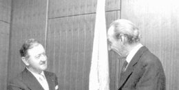 Ambassador Eamonn L.Kennedy with UN Secretary-General Kurt Waldheim