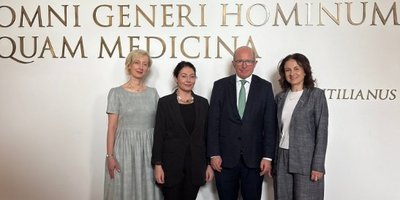 Ambassador Haughey with the Professors overseeing the English language programme at the Pomeranian Medical University in Szczecin