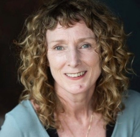 Clara Simpson's headshot