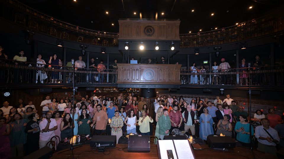 Irish pop-up choir in New Delhi