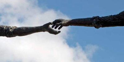 Reconciliation - Hands Across The Divide, Maurice Harron, Derry - Photographer/Creator: Gardiner Mitchell C/O Tourism Ireland
