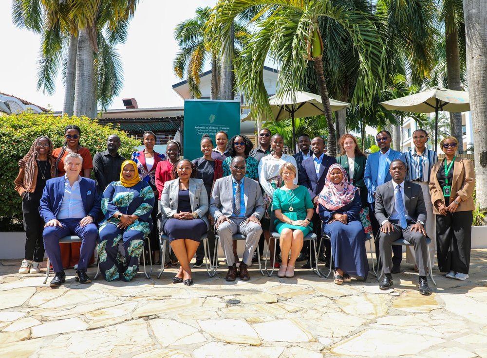 Group Photo-Fellows Send-off Event