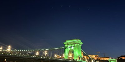 Budapest’s iconic Chain Bridge dressed in Green