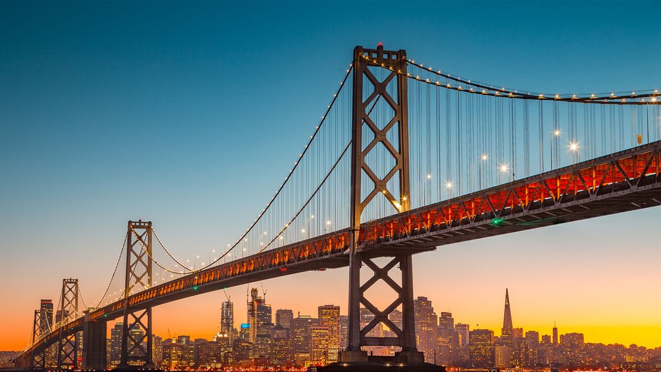 Golden Gate bridge in San Francisco
