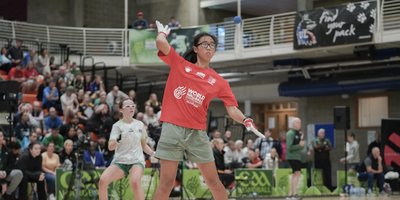 Tiffany Lau playing handball