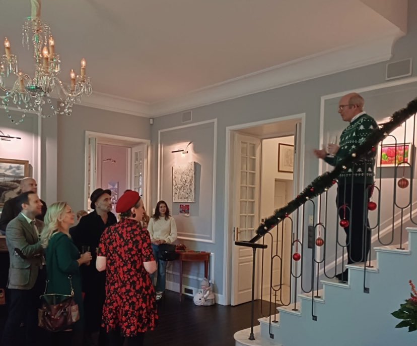 Ambassador speaks to members of Irish community gathered at the Residence