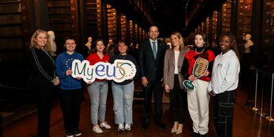 Taoiseach Leo Varadkar, European Parliament President Metsola, EMI President Noelle O'Connell and TCD Students launch MyEU50 Competition in the long room in Trinity, standing together holding a MYEU50 sign