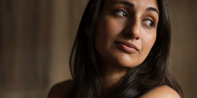 a headshot of Nidhi Zak