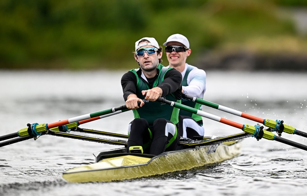 Paul O'Donovan and Fintan McCarthy rowing
