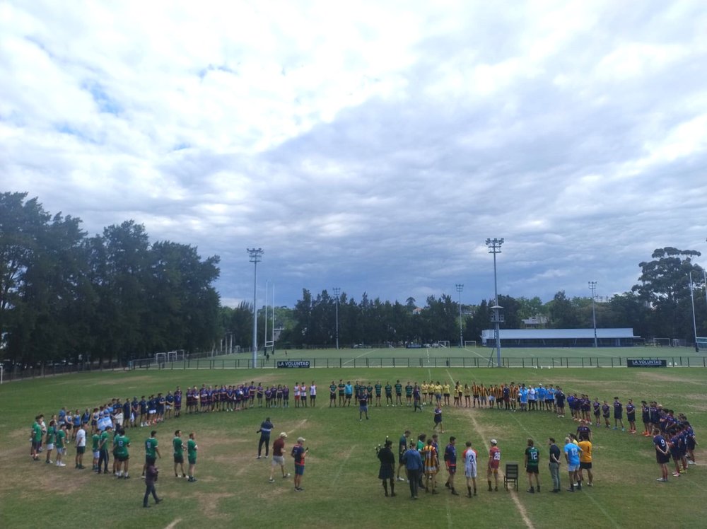 Players gather before kick-off at the 2025 Admiral Brown Cup in Buenos Aires