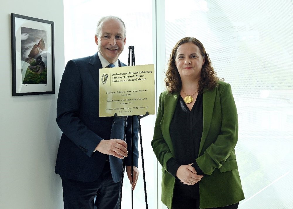 Tánaiste Opening New Chancery in Mexico with the Ambassador