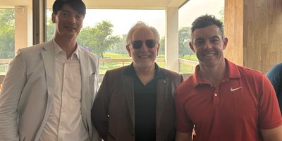 Rory McIlroy with DHOM Mullen and Ambassador Kevin Kelly
