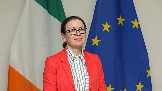 Portrait of Ambassador Deirdre Ní Fhallúin
