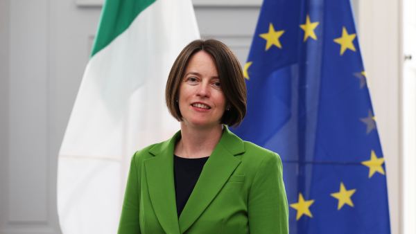 Ambassador of Ireland to Portugal, Alma Ní Choigligh