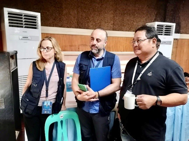 Gillian with local observers at a provincial tabulation centre