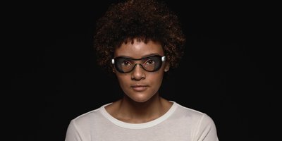 A person wearing Oasis glasses