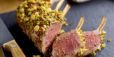 Rack of lamb with a parsley crust